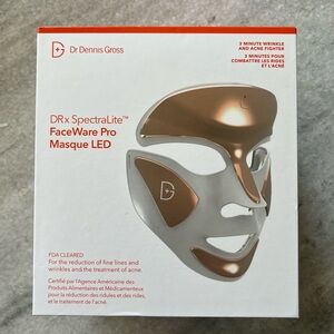 NEW: Dr Dennis Gross Skincare DRx SpectraLite FaceWare Pro LED Mask